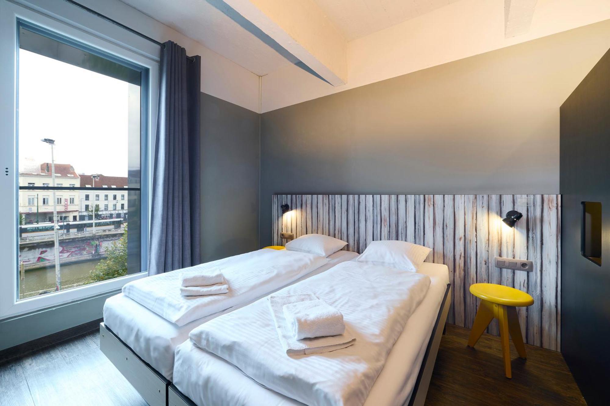 Meininger Hotels Bruxelles City Center Sint-Jans-Molenbeek Esterno foto