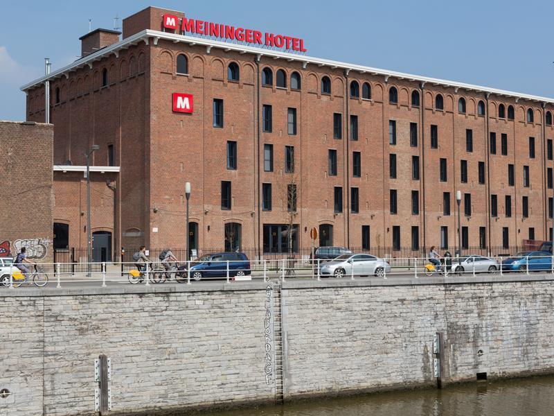 Meininger Hotels Bruxelles City Center Sint-Jans-Molenbeek Esterno foto